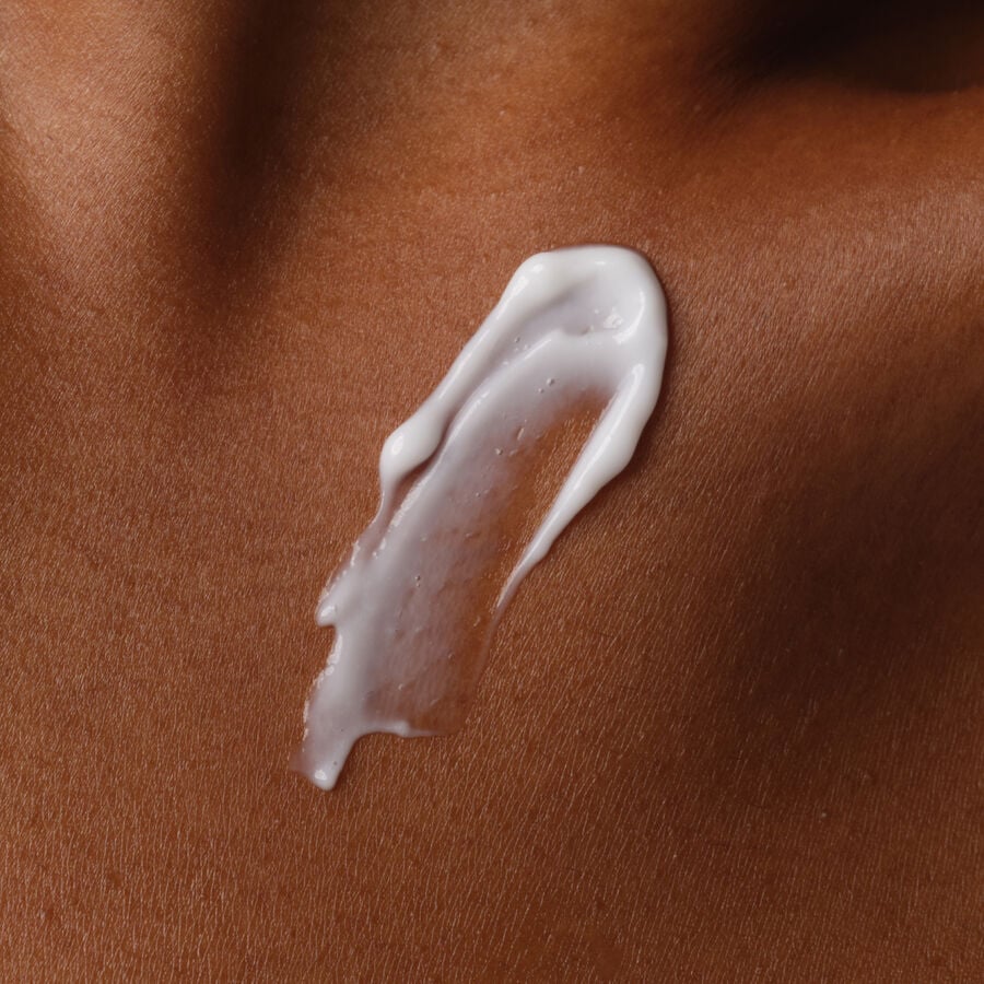 natural-moisturizing-factors-inulin-body-lotion-w8 ORD-Body-Care-Bundles-Brief-NMF-application-shot.jpg